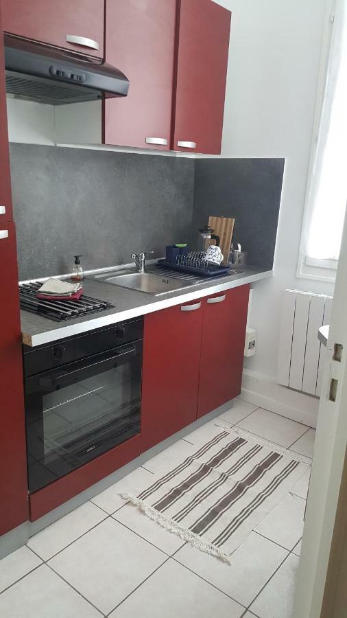 77 Rue De France Apartamento Fontainebleau Exterior foto